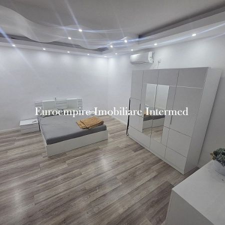 Casa de inchiriat in Constanta, Bratianu - 500 mp - Photo 1