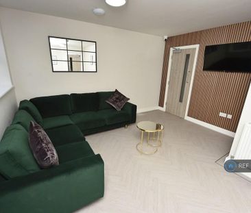 1 bedroom in a flat share to rent - Photo 1