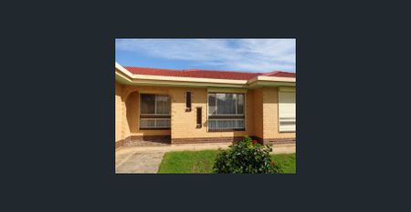 2 bedroom, Low maintenance, Neat as a pin. - Photo 4