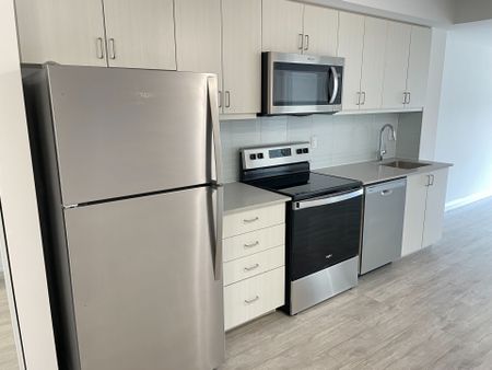 For Lease - 55 Smooth Rose Court Unit# 2410, Toronto, Ontario - Photo 2