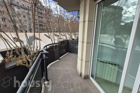 Piso de alquiler en Passeig de Sant Joan, ., El Camp d'en Grassot i Gràcia Nova - Photo 2