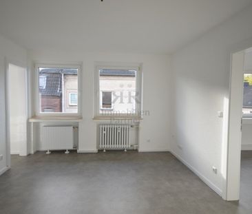 Helle Altbau-Wohnung im EG in Duisburg-Rheinhausen Bergheim - Foto 2