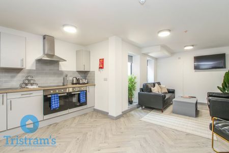 1 bed Shared Flat for Rent - Photo 5