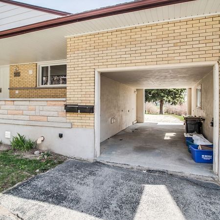 918 William Street - Photo 3