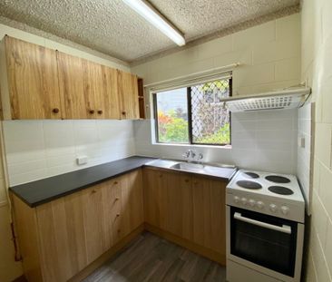 COSY ONE BEDROOM! - Photo 2
