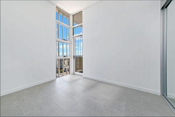 Convenient, Spacious & Ultra Modern 3 bedroom luxury apartment - Photo 1