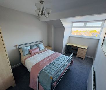 3 Bed Terraced House, Coombe Road, S10 - Photo 5