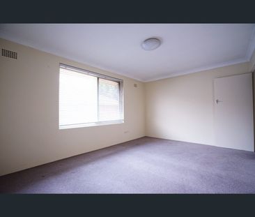 4/41 Loch Street, Campsie, NSW 2194 - Photo 5