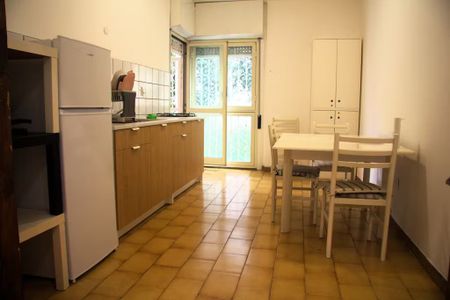 Via Giuseppe de Robertis, Rome, Lazio 00143 - Photo 2