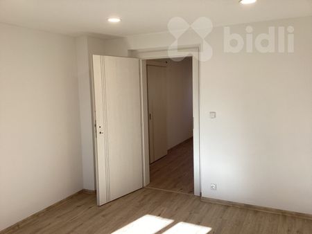 Pronájem bytu 3+1 53 m² - Photo 3