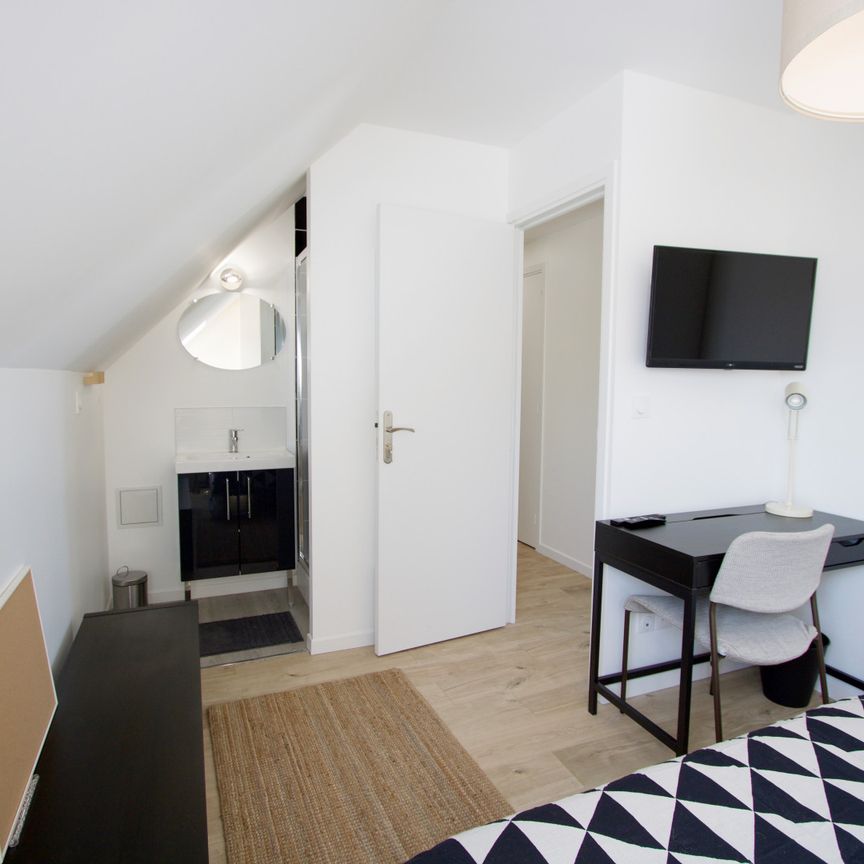 GRAND FEU Roommate 5 Bedrooms at Rouen - Photo 2
