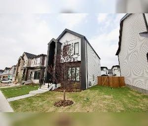 3 Bed 2.5 Bath Home For Rent Chappelle SW Edmonton - Photo 2
