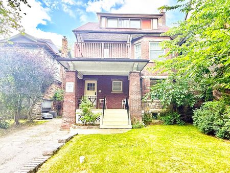 For Lease - 16 Foxbar Road Unit# 2, Toronto, Ontario - Photo 2