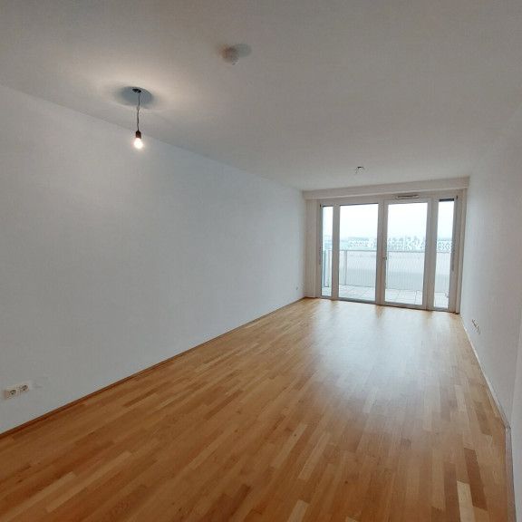 Toll aufgeteilte 2-Zimmerwohnung mit Balkon in U-Bahnnähe - Photo 1