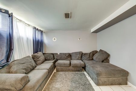 For Lease - 186 Thistle Down Boulevard Unit# Basement, Toronto, Ontario - Photo 4