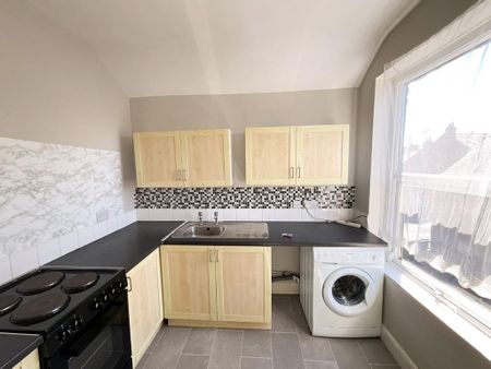 1 bedroom flat to rent - Photo 4