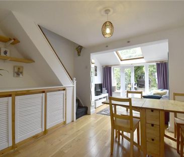 2 bedroom terraced house to rent - Photo 2