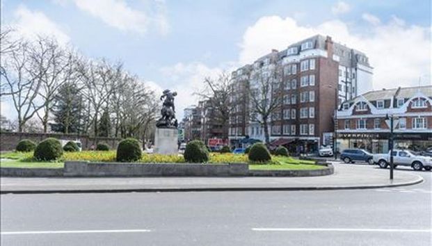 5 bedroom flat to rent - Photo 1