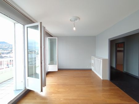Appartement en location à Clermont-Ferrand Quartier Jaude/Banque De France - Photo 3