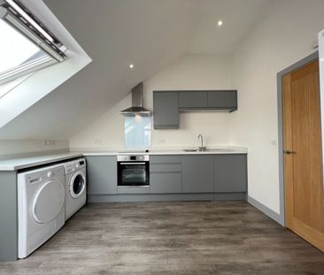3 bed Apartment for Rent - Photo 2