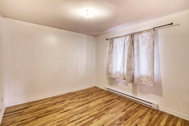 Appartement à louer - Montréal (Ahuntsic-Cartierville) (Ahuntsic Ouest) - Photo 1