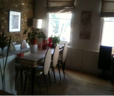 2 Bed Terraced House, Albany Mews, SE5 - Photo 5