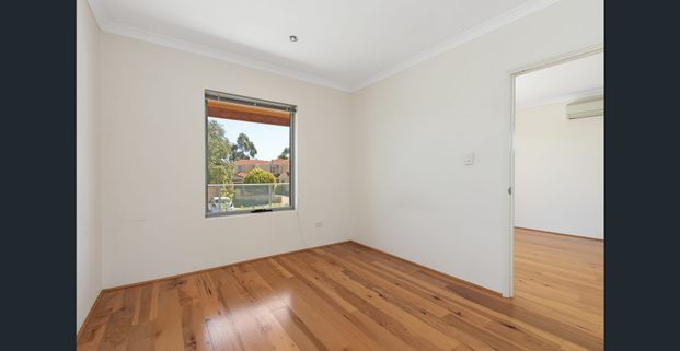 TWO BEDROOM APARTMENT - Photo 1