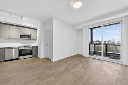 For Lease - 3175 Denison Street Unit# 10, Markham, Ontario - Photo 2