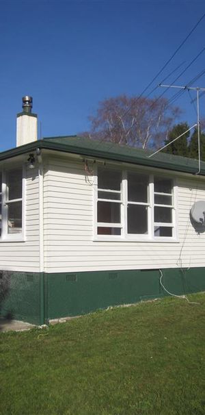 Country Home - Photo 1