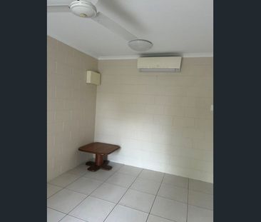 1 bedroom Unit for rent - Edge Hill - Photo 5