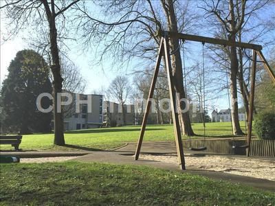 Beau T5, 90 m², dans résidence familiale avec parc et tennis, au centre du village. Louveciennes (78430) - Photo 2