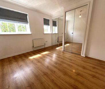 2 bedroom end of terrace house to rent - Photo 1