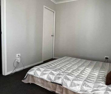 Killarney Road Townhouse - Photo 1