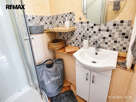 Pronájem bytu 2+1 54 m² - Photo 2