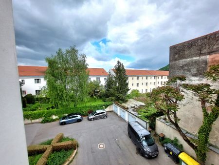 Zentrale Mietwohnung mit Loggia Nähe Haydnplatz - Foto 3