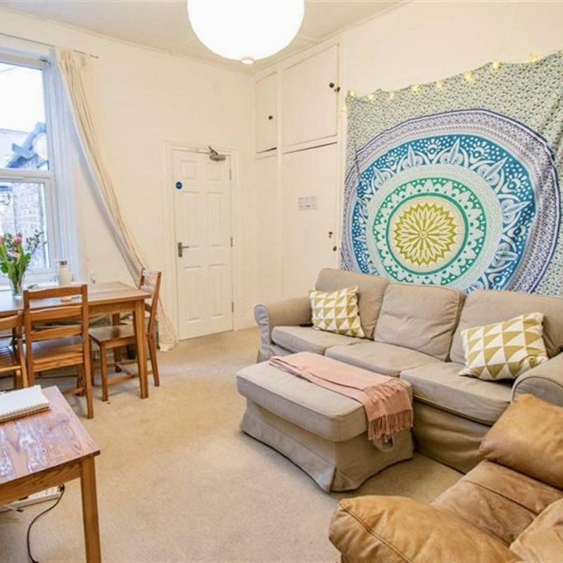 3 bedroom Student Flat to rent in Tavistock Road Newcastle Upon Tyne, NE2 3JA - Photo 1