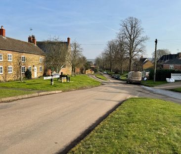 Long Row Cottages, Everdon, Northants. - Photo 5