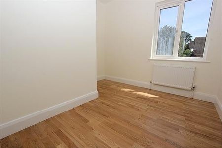2 bedroom maisonette to rent - Photo 2