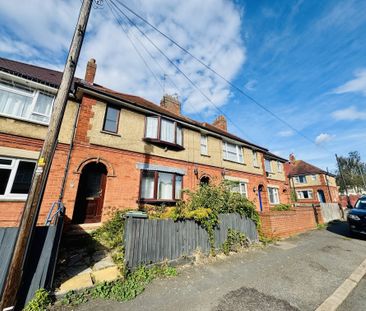 Kings Avenue, Rushden, Higham Ferrers - Photo 4