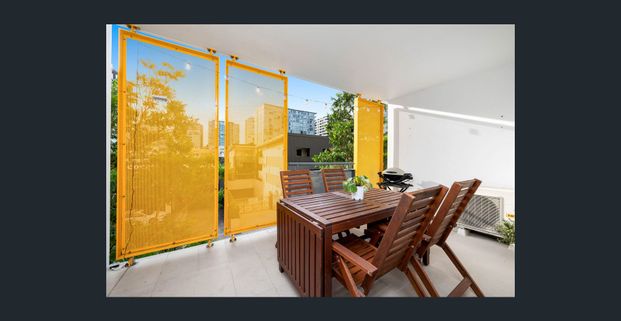 Furnished One-Bedroom Apartment with Balcony & Natural Light! - Photo 1