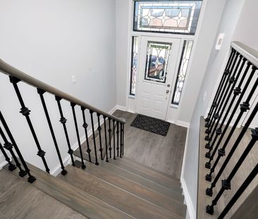 For Lease - 25 Twinberry Crescent Unit# UPPER, Vaughan, Ontario - Photo 5