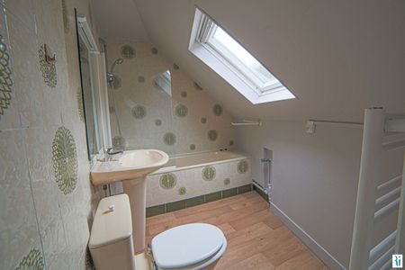 Location Appartement 1 pièce 20m² BAPEAUME LES ROUEN 76380 - Photo 2