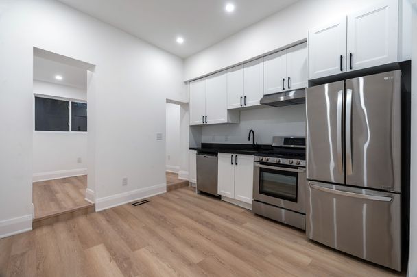 For Lease - 2555 Dundas Street Unit# Main Floor, Toronto, Ontario - Photo 1