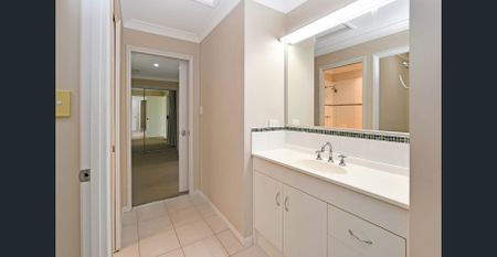 Low maintenance home with bushland views - Photo 3