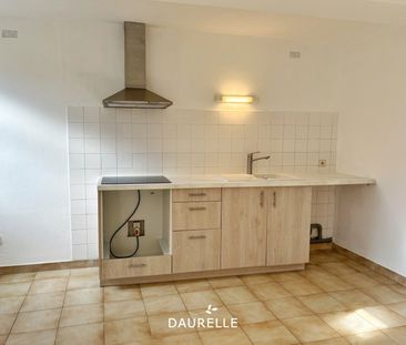 Location Appartement 2 pièces 39m² CHATEAURENARD 13160 - Photo 4