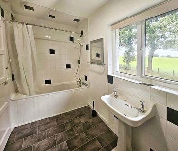 3 bedroom detached house to rent - Photo 4