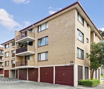 Modern Living - Photo 6