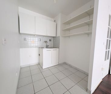 Location Appartement 2 pièces 45m² - Photo 4