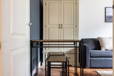 1 Bed Flat, Fitzroy Street, W1T - Photo 3