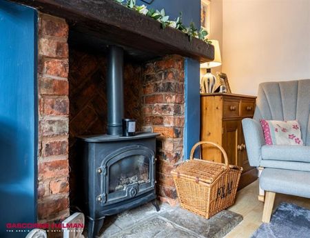 3 Bedroom Semi Detached To Let - Photo 3